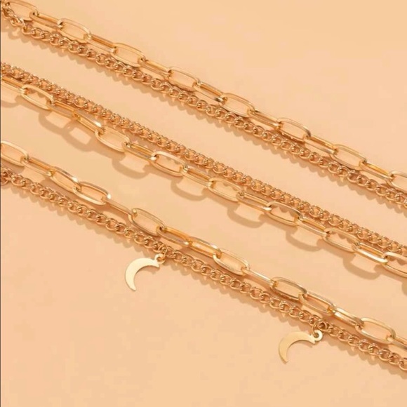 New Fashion Moon Charm Chain Belt For Women and Girls. - Picture 3 of 5
